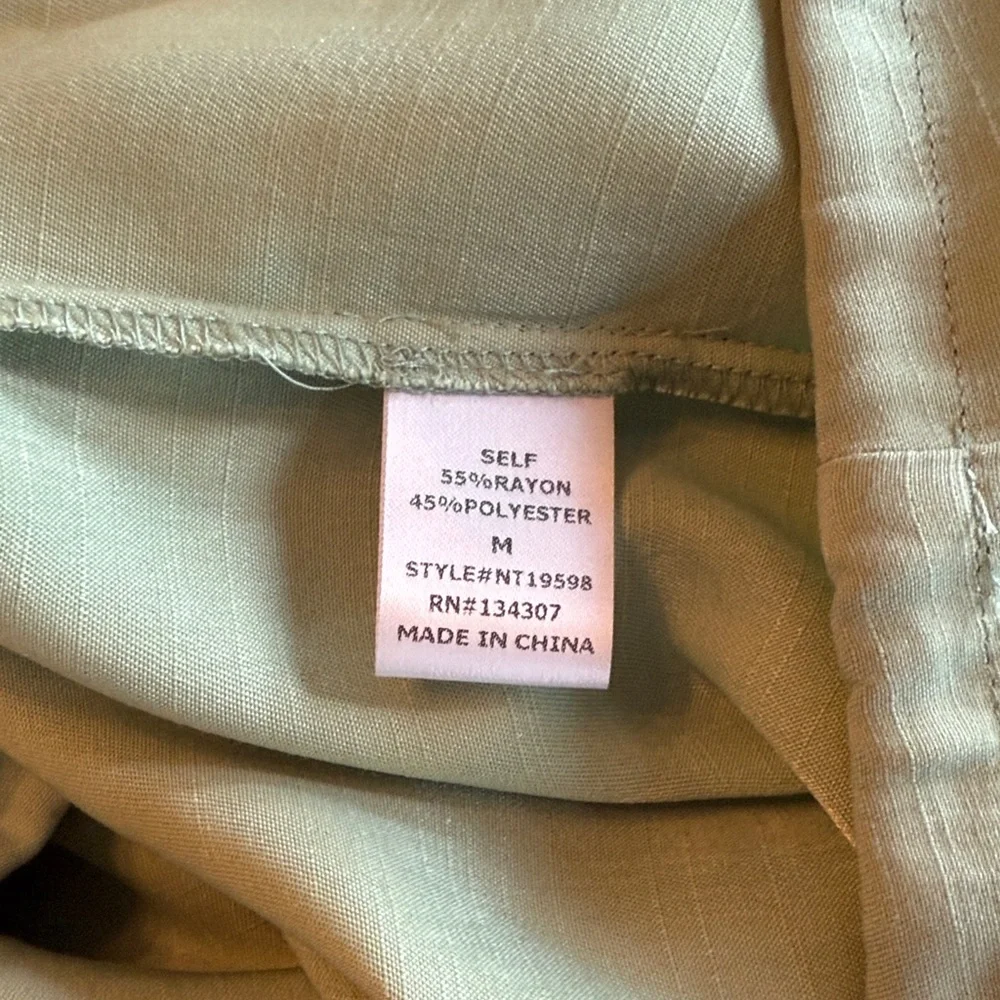 Urban Outfitters Mint Green Hoodie Blouse - Picture 5 of 5